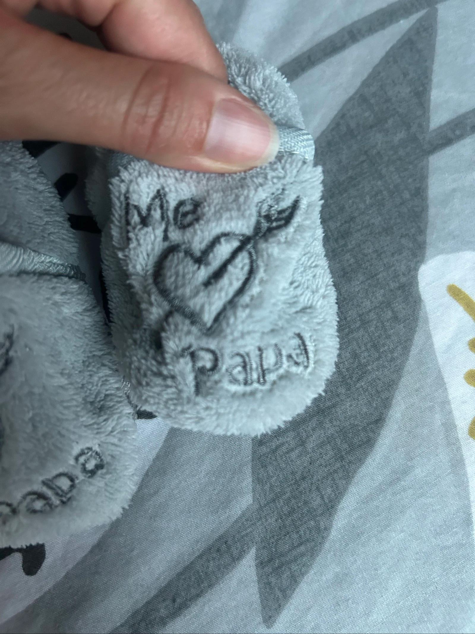 Baby slipper (labeled dad) – photo 4